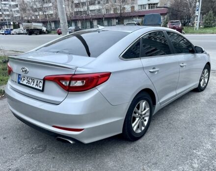 Серый Хендай Соната, объемом двигателя 2.4 л и пробегом 174 тыс. км за 266 $, фото 4 на Automoto.ua