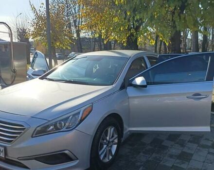 Серый Хендай Соната, объемом двигателя 2.36 л и пробегом 203 тыс. км за 13349 $, фото 1 на Automoto.ua
