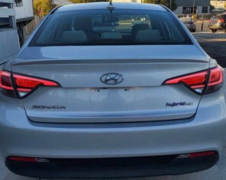 Серый Хендай Соната, объемом двигателя 2 л и пробегом 74 тыс. км за 6600 $, фото 4 на Automoto.ua