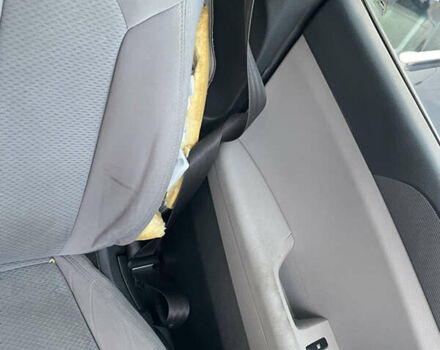 Сірий Хендай Соната, об'ємом двигуна 2.36 л та пробігом 97 тис. км за 3700 $, фото 11 на Automoto.ua