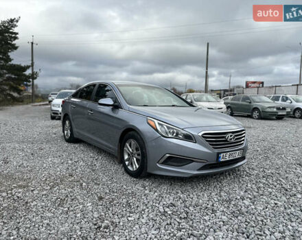 Серый Хендай Соната, объемом двигателя 2.36 л и пробегом 110 тыс. км за 8500 $, фото 2 на Automoto.ua