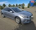 Сірий Хендай Соната, об'ємом двигуна 2 л та пробігом 224 тис. км за 9000 $, фото 1 на Automoto.ua