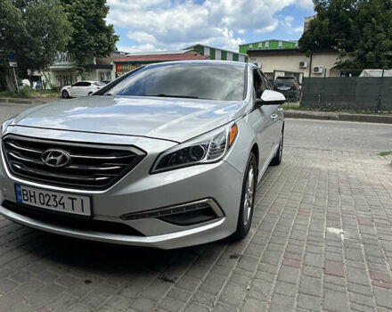 Сірий Хендай Соната, об'ємом двигуна 2.4 л та пробігом 155 тис. км за 10900 $, фото 1 на Automoto.ua