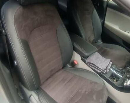 Серый Хендай Соната, объемом двигателя 2.4 л и пробегом 190 тыс. км за 10000 $, фото 33 на Automoto.ua