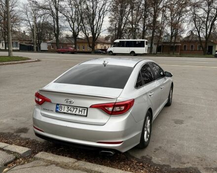 Серый Хендай Соната, объемом двигателя 2.4 л и пробегом 99 тыс. км за 10500 $, фото 2 на Automoto.ua