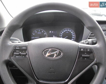 Сірий Хендай Соната, об'ємом двигуна 2 л та пробігом 265 тис. км за 10500 $, фото 52 на Automoto.ua