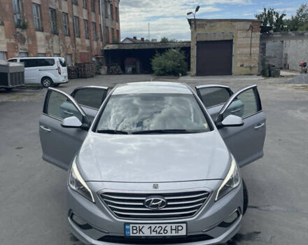 Сірий Хендай Соната, об'ємом двигуна 2 л та пробігом 380 тис. км за 9200 $, фото 6 на Automoto.ua
