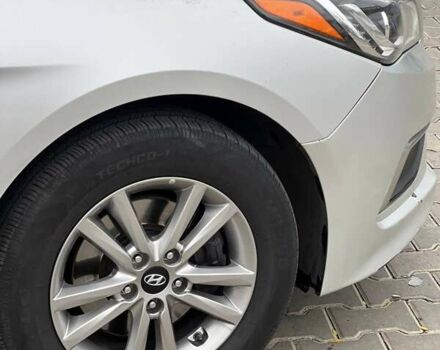 Хендай Соната 2016 в Одессе на Automoto.ua Серый Хендай Соната, объемом двигателя 2.36 л и пробегом 187 тыс. км за 10900 $, фото 6 на Automoto.ua