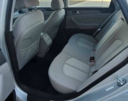 Серый Хендай Соната, объемом двигателя 2 л и пробегом 74 тыс. км за 6600 $, фото 10 на Automoto.ua