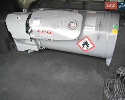 Сірий Хендай Соната, об'ємом двигуна 2 л та пробігом 265 тис. км за 10500 $, фото 36 на Automoto.ua