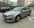 Сірий Хендай Соната, об'ємом двигуна 2 л та пробігом 143 тис. км за 12000 $, фото 1 на Automoto.ua