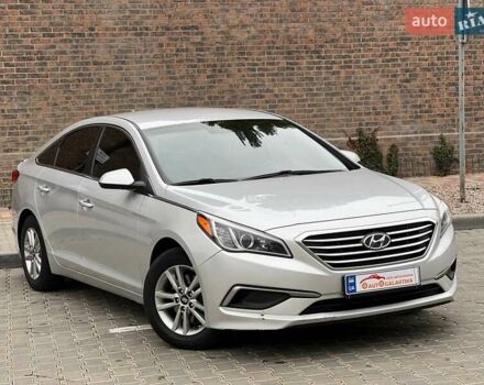Хендай Соната 2016 в Одессе на Automoto.ua Серый Хендай Соната, объемом двигателя 2.36 л и пробегом 187 тыс. км за 10900 $, фото 7 на Automoto.ua