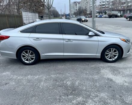 Серый Хендай Соната, объемом двигателя 2.4 л и пробегом 174 тыс. км за 266 $, фото 3 на Automoto.ua