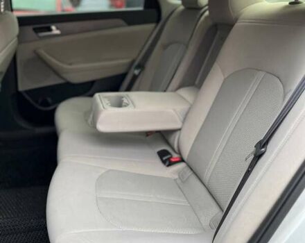 Хендай Соната 2016 в Одессе на Automoto.ua Серый Хендай Соната, объемом двигателя 2.36 л и пробегом 187 тыс. км за 10900 $, фото 23 на Automoto.ua