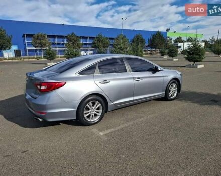 Сірий Хендай Соната, об'ємом двигуна 2 л та пробігом 224 тис. км за 9000 $, фото 5 на Automoto.ua