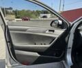 Сірий Хендай Соната, об'ємом двигуна 2 л та пробігом 380 тис. км за 10500 $, фото 13 на Automoto.ua