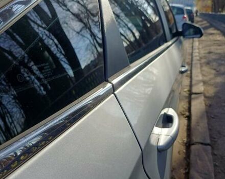 Серый Хендай Соната, объемом двигателя 2.36 л и пробегом 203 тыс. км за 13349 $, фото 11 на Automoto.ua