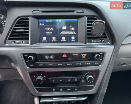 Серый Хендай Соната, объемом двигателя 2.36 л и пробегом 93 тыс. км за 9800 $, фото 41 на Automoto.ua