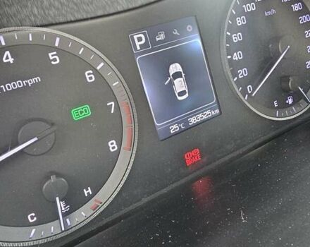 Сірий Хендай Соната, об'ємом двигуна 2 л та пробігом 380 тис. км за 10500 $, фото 23 на Automoto.ua