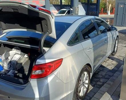 Серый Хендай Соната, объемом двигателя 2.36 л и пробегом 203 тыс. км за 13349 $, фото 26 на Automoto.ua