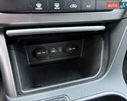 Серый Хендай Соната, объемом двигателя 2.36 л и пробегом 93 тыс. км за 9800 $, фото 43 на Automoto.ua