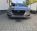 Серый Хендай Соната, объемом двигателя 2 л и пробегом 190 тыс. км за 11700 $, фото 1 на Automoto.ua