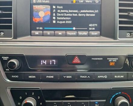 Хендай Соната 2016 в Первомайск на Automoto.ua Серый Хендай Соната, объемом двигателя 2.36 л и пробегом 204 тыс. км за 10600 $, фото 12 на Automoto.ua