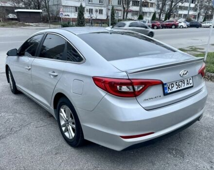 Серый Хендай Соната, объемом двигателя 2.4 л и пробегом 174 тыс. км за 266 $, фото 6 на Automoto.ua