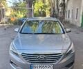 Сірий Хендай Соната, об'ємом двигуна 2.36 л та пробігом 219 тис. км за 10500 $, фото 1 на Automoto.ua