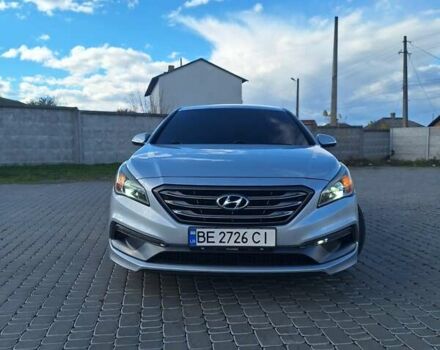 Хендай Соната 2016 в Первомайск на Automoto.ua Серый Хендай Соната, объемом двигателя 2.36 л и пробегом 204 тыс. км за 10600 $, фото 8 на Automoto.ua