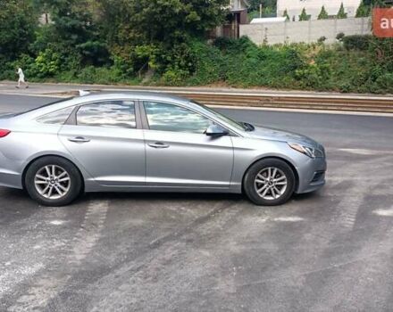 Серый Хендай Соната, объемом двигателя 2.4 л и пробегом 190 тыс. км за 10000 $, фото 5 на Automoto.ua