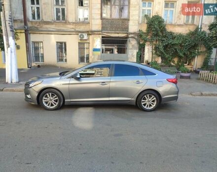 Серый Хендай Соната, объемом двигателя 2 л и пробегом 320 тыс. км за 10000 $, фото 3 на Automoto.ua