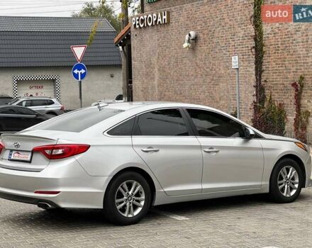 Хендай Соната 2016 в Одессе на Automoto.ua Серый Хендай Соната, объемом двигателя 2.36 л и пробегом 187 тыс. км за 10900 $, фото 9 на Automoto.ua