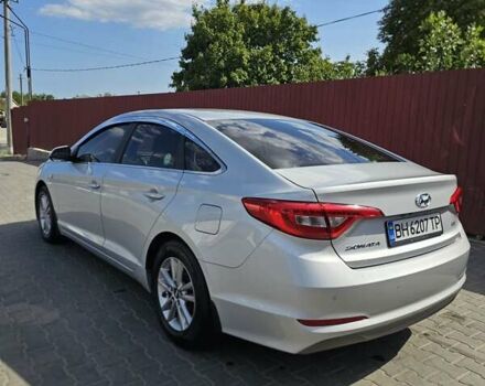 Сірий Хендай Соната, об'ємом двигуна 2 л та пробігом 380 тис. км за 10500 $, фото 8 на Automoto.ua