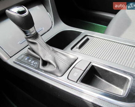 Серый Хендай Соната, объемом двигателя 2 л и пробегом 249 тыс. км за 10790 $, фото 48 на Automoto.ua