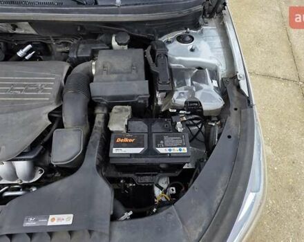 Сірий Хендай Соната, об'ємом двигуна 2 л та пробігом 384 тис. км за 10990 $, фото 8 на Automoto.ua