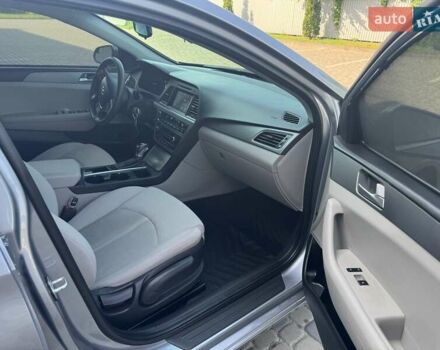 Серый Хендай Соната, объемом двигателя 2.36 л и пробегом 89 тыс. км за 14200 $, фото 9 на Automoto.ua