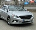 Серый Хендай Соната, объемом двигателя 2 л и пробегом 280 тыс. км за 8350 $, фото 1 на Automoto.ua