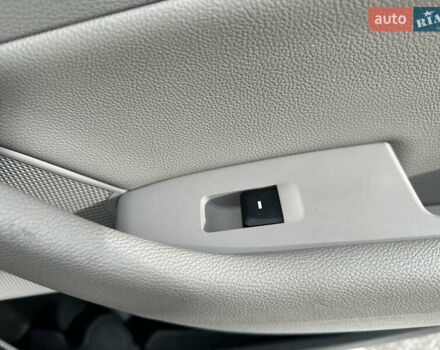 Серый Хендай Соната, объемом двигателя 2 л и пробегом 86 тыс. км за 14999 $, фото 29 на Automoto.ua