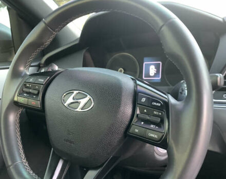 Серый Хендай Соната, объемом двигателя 2 л и пробегом 154 тыс. км за 11200 $, фото 23 на Automoto.ua