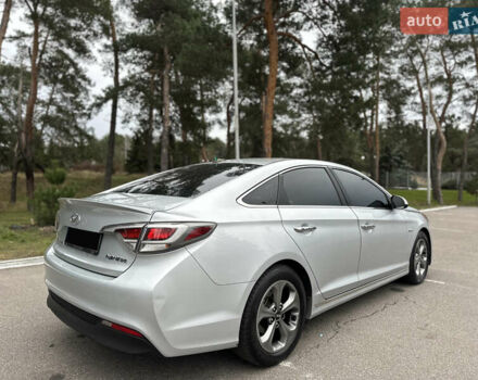 Сірий Хендай Соната, об'ємом двигуна 2 л та пробігом 140 тис. км за 14300 $, фото 14 на Automoto.ua