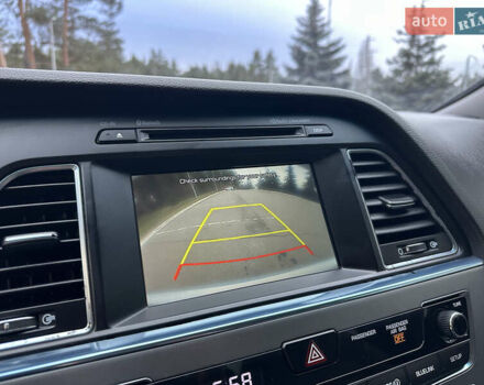 Сірий Хендай Соната, об'ємом двигуна 2 л та пробігом 140 тис. км за 14300 $, фото 37 на Automoto.ua