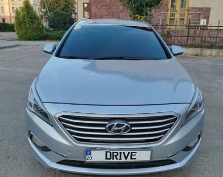 Серый Хендай Соната, объемом двигателя 2 л и пробегом 337 тыс. км за 10900 $, фото 12 на Automoto.ua