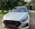 Сірий Хендай Соната, об'ємом двигуна 2 л та пробігом 411 тис. км за 9650 $, фото 1 на Automoto.ua
