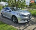 Сірий Хендай Соната, об'ємом двигуна 2 л та пробігом 150 тис. км за 10000 $, фото 1 на Automoto.ua