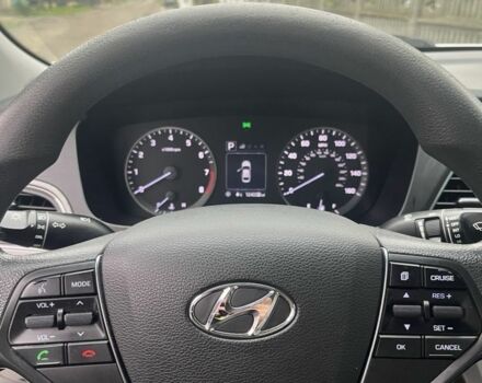 Сірий Хендай Соната, об'ємом двигуна 2.4 л та пробігом 124 тис. км за 12499 $, фото 6 на Automoto.ua