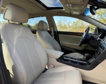 Серый Хендай Соната, объемом двигателя 2.4 л и пробегом 62 тыс. км за 11000 $, фото 7 на Automoto.ua