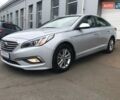 Сірий Хендай Соната, об'ємом двигуна 2 л та пробігом 383 тис. км за 10390 $, фото 6 на Automoto.ua
