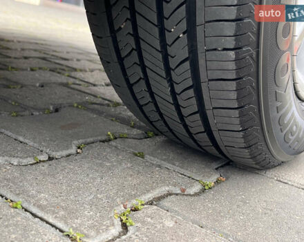 Серый Хендай Соната, объемом двигателя 2 л и пробегом 165 тыс. км за 12900 $, фото 28 на Automoto.ua