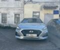 Серый Хендай Соната, объемом двигателя 2 л и пробегом 195 тыс. км за 13000 $, фото 1 на Automoto.ua
